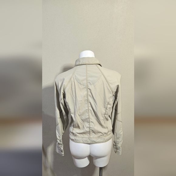 Columbia Titanium Omni Dry Beige Long Sleeve Lightweight Shirt Women's Size Med - Picture 3 of 7
